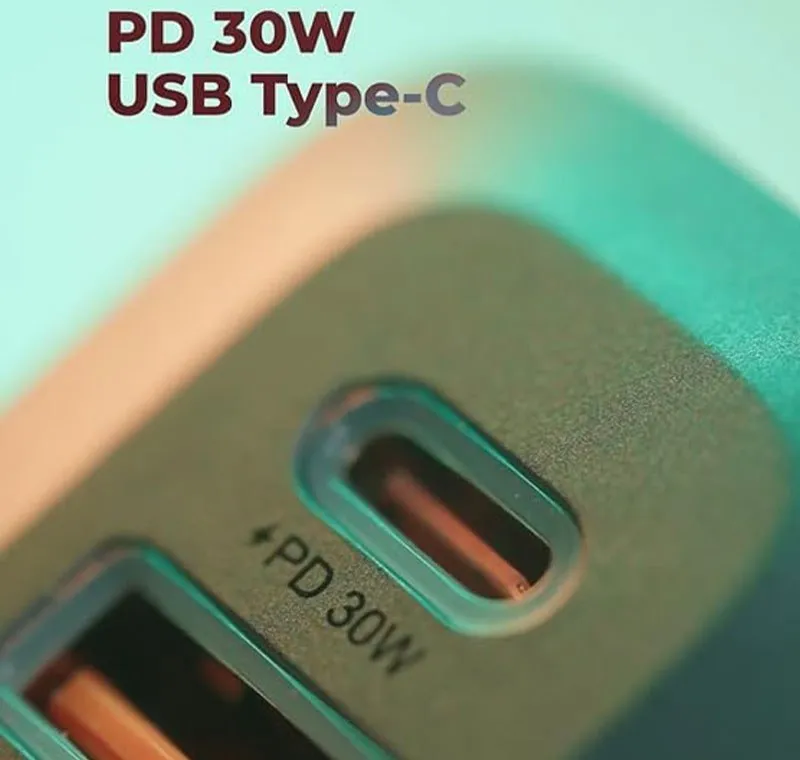 فروشگاه آنلاین نخلینو   - شارژر فندکی گرین لاین Triple QC And PD 100W